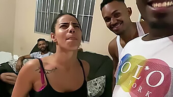 Ruivinha And Three Black Men Ready For The Best Scenes In Brazil